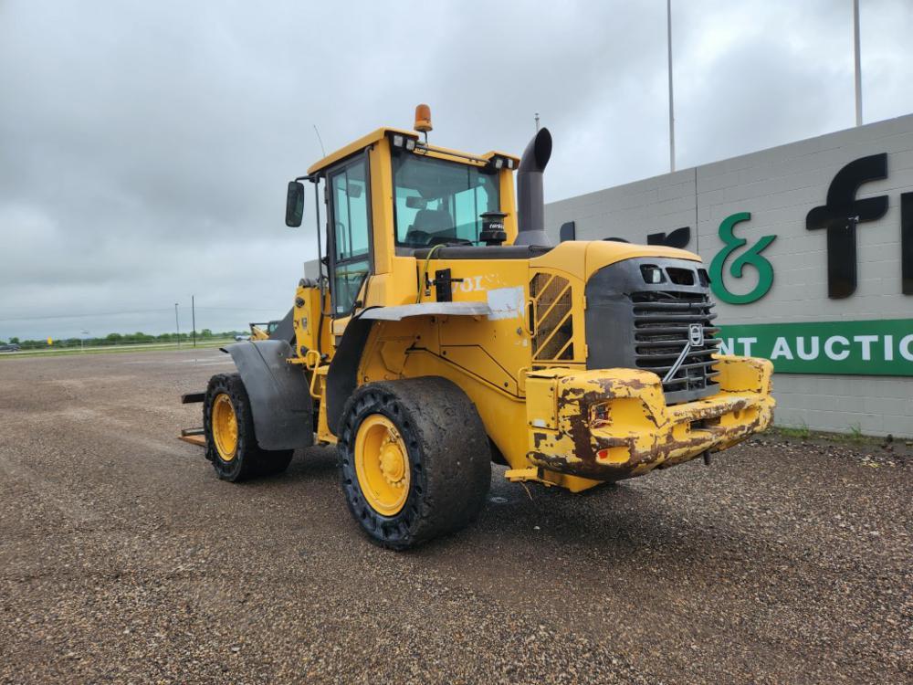 2010 Volvo L90F Wheeled Loader c/w Cab, 60" Forks, QC (Brakes Need Attentio