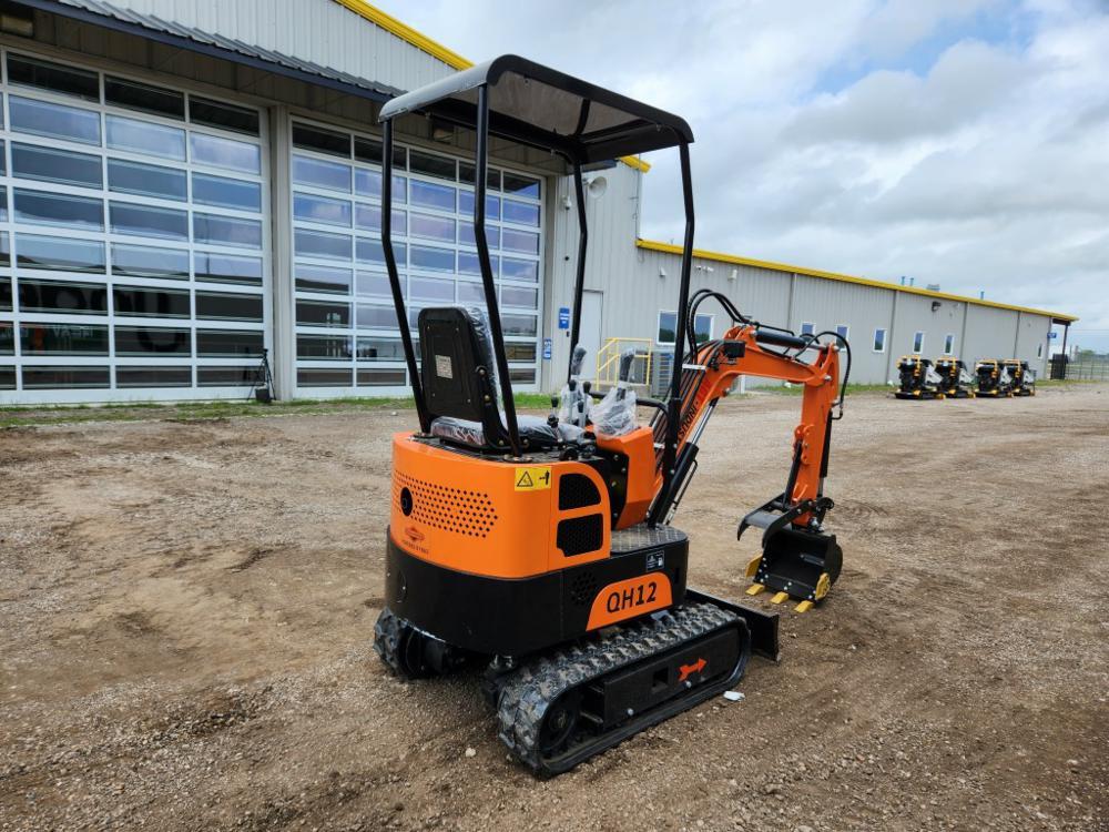 2023 AGROTK QH12 Mini Excavator c/w OROPS, Rubber Tracks, Backfill Blade, A
