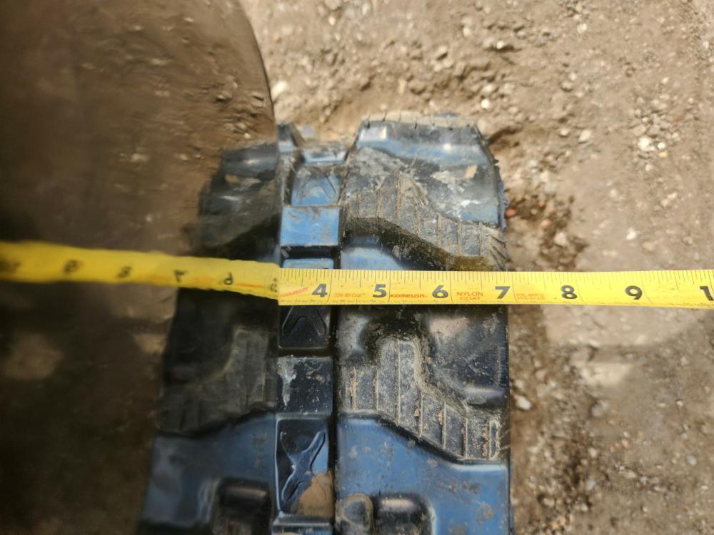 2023 AGROTK QH12 Mini Excavator c/w OROPS, Rubber Tracks, Backfill Blade, A
