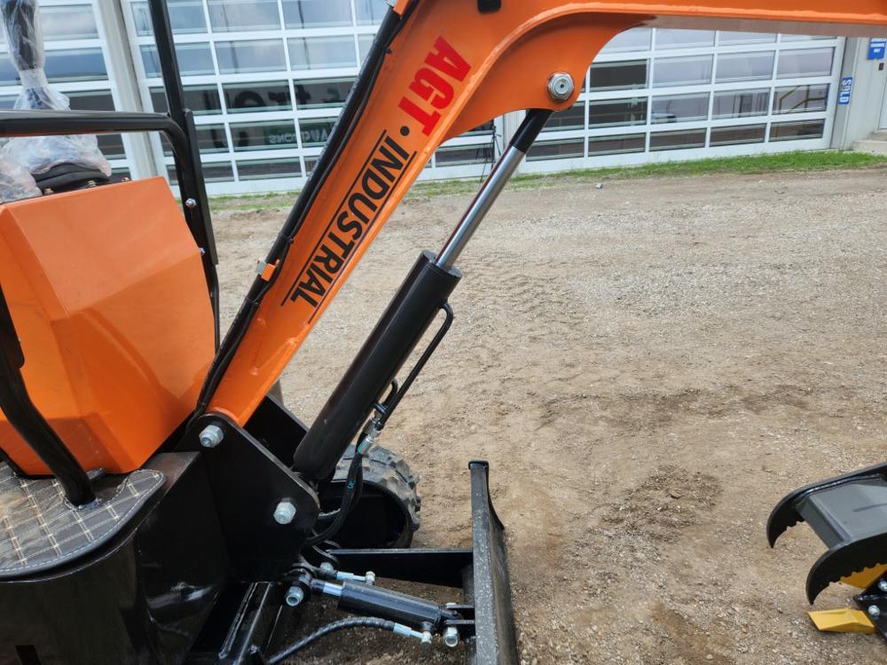 2023 AGROTK QH12 Mini Excavator c/w OROPS, Rubber Tracks, Backfill Blade, A