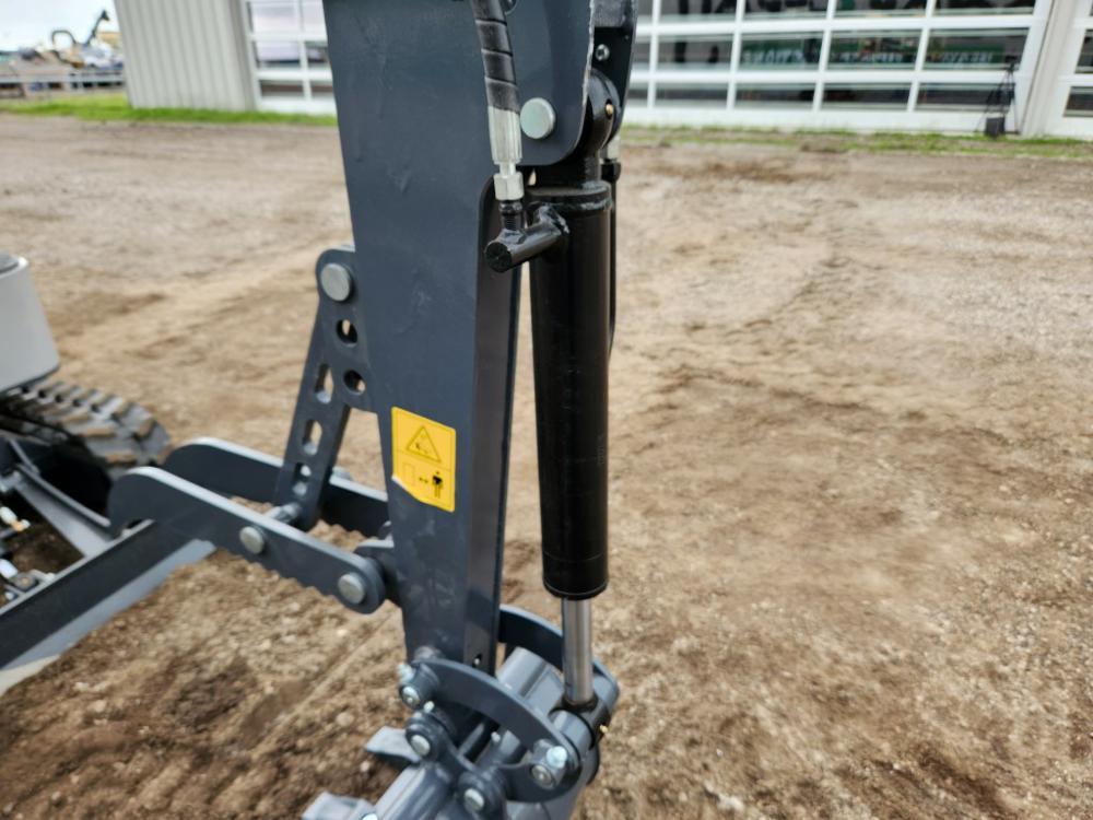 2023 AGROTK L12 Mini Excavator c/w OROPS, Rubber Tracks, Backfill Blade, Au