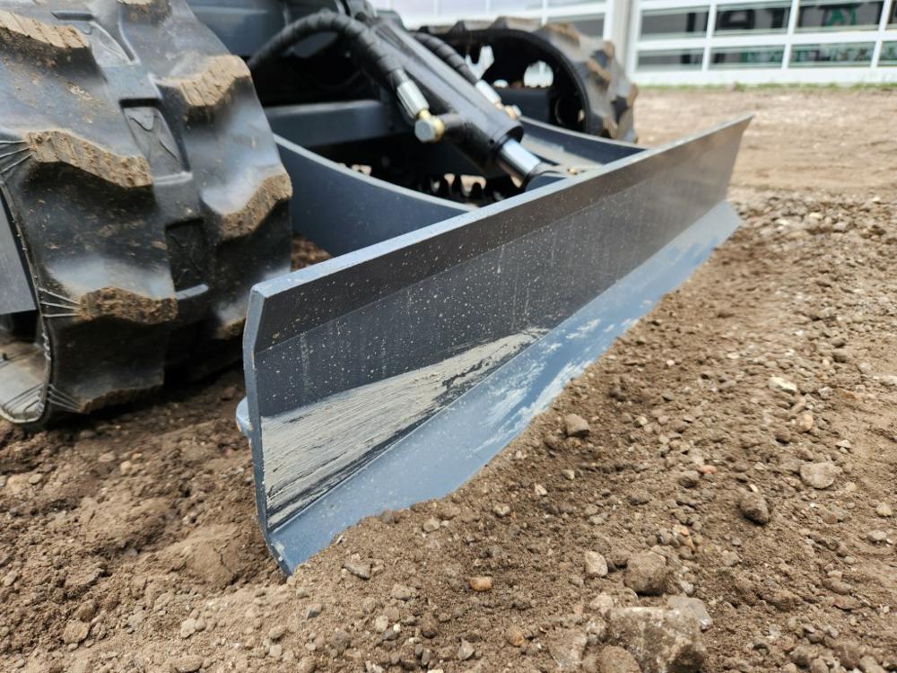 2023 AGROTK L12 Mini Excavator c/w OROPS, Rubber Tracks, Backfill Blade, Au