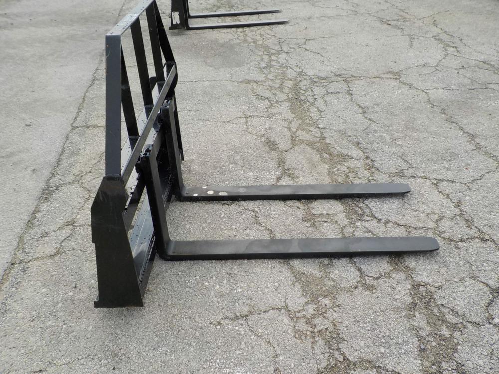 Mower King SA Skid Steer Forklift Attachment, 4' Forks - Unused