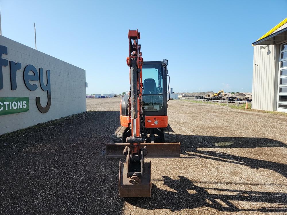 2018 Kubota U35-4R3 Mini Excavator c/w Cab, Rubber Tracks, Blade, Swing Boo