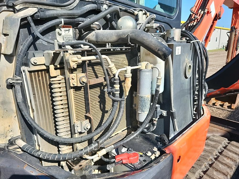 2018 Kubota U35-4R3 Mini Excavator c/w Cab, Rubber Tracks, Blade, Swing Boo