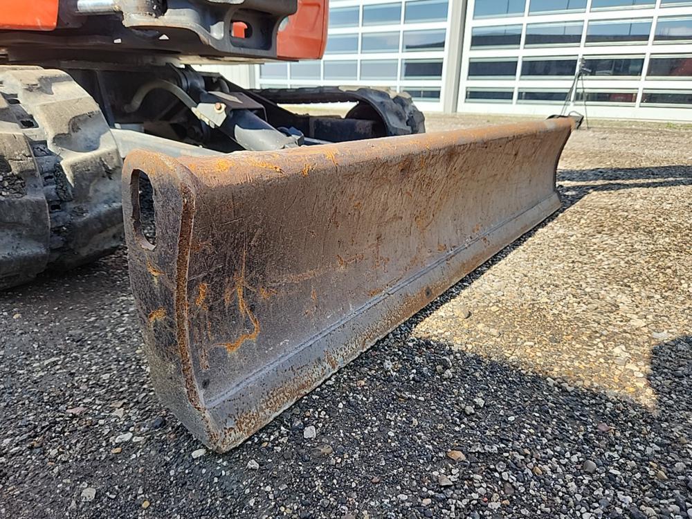 2018 Kubota U35-4R3 Mini Excavator c/w Cab, Rubber Tracks, Blade, Swing Boo