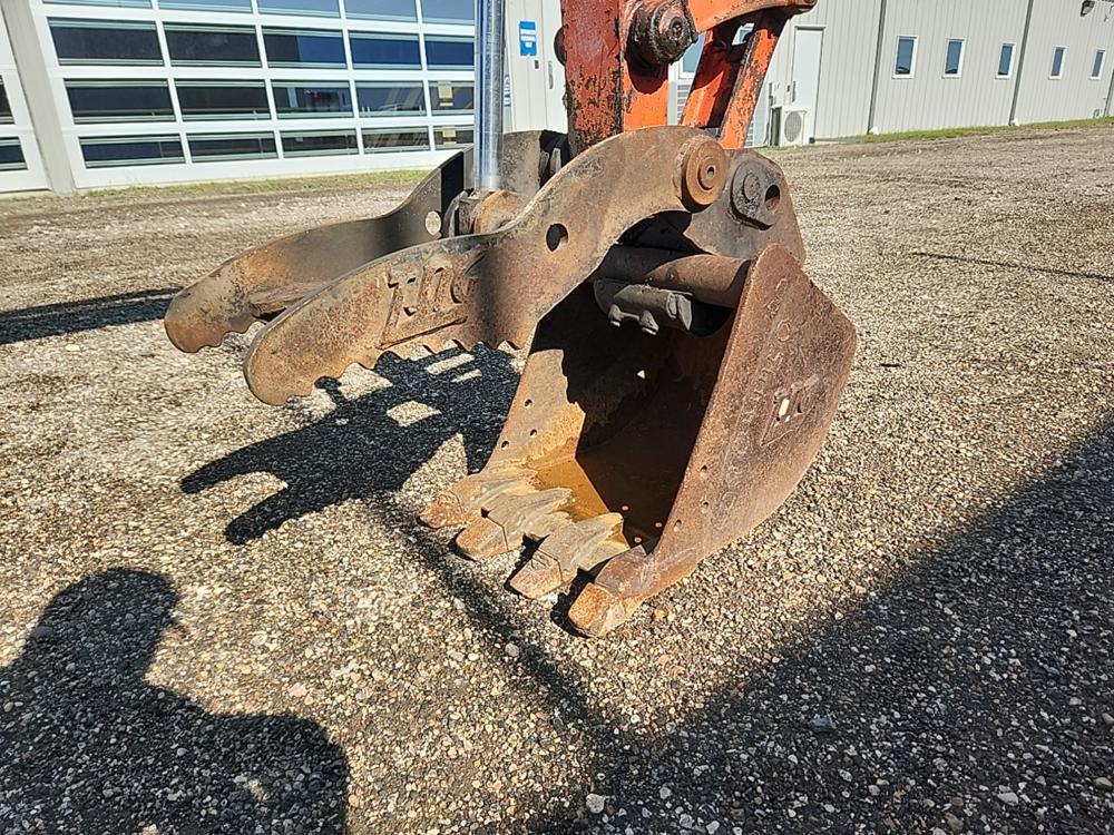 2018 Kubota U35-4R3 Mini Excavator c/w Cab, Rubber Tracks, Blade, Swing Boo