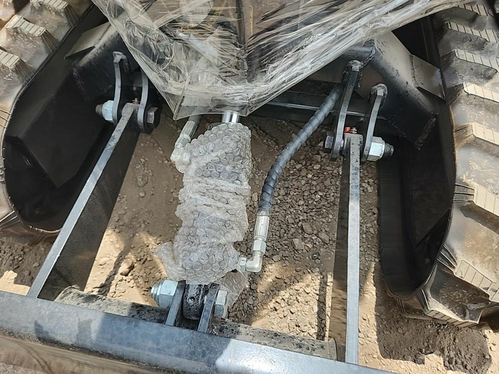 2023 Miva VA13 Mini Excavator, OROPS, Rubber Tracks, 16" Digging Bucket, Pi