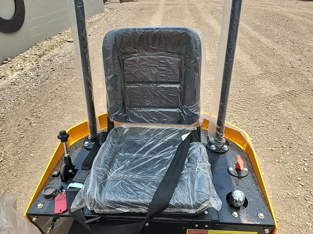 2023 Miva VA13 Mini Excavator, OROPS, Rubber Tracks, 16" Digging Bucket, Pi