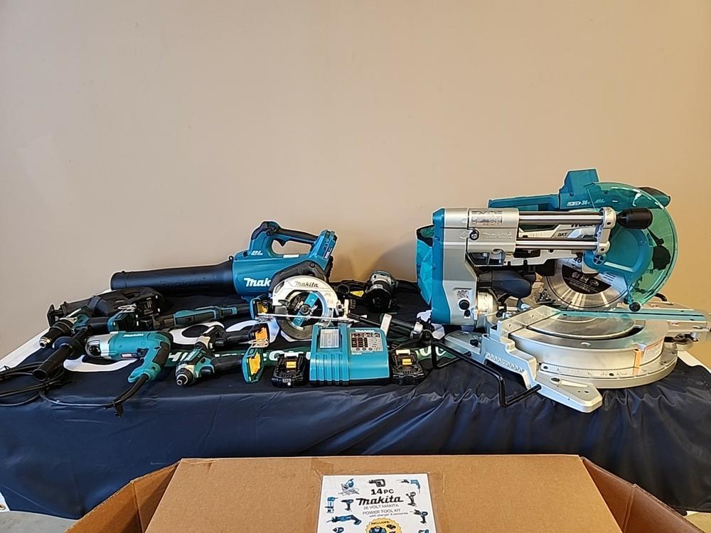 Makita Power Tool Kit c/w 18V Leaf Blower / 18 V 6 1/2" Circular Saw / 18V