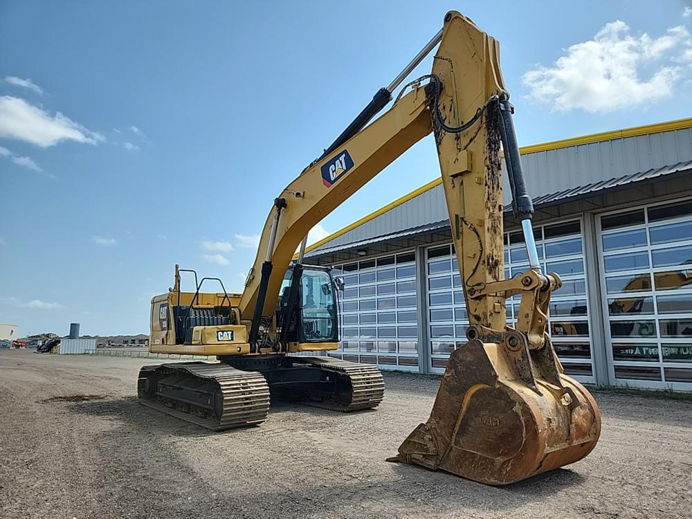 2019 Caterpillar 330 Hydraulic Excavator c/w Rear View Camera, A/C, Bucket