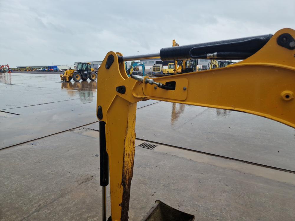 2018 JCB 15C-1 Mini Excavator c/w OROPS, Rubber Tracks, Aux Hydraulics, Bla