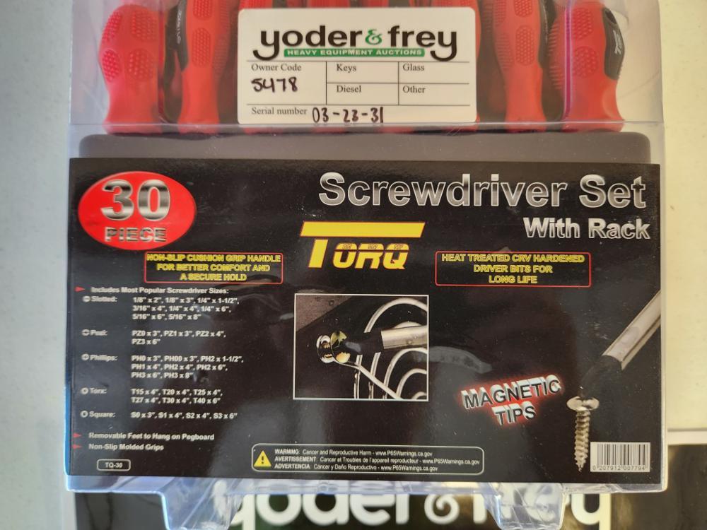 30 Pc Torq Screwdriver Set c/w Storage Rack - Unused