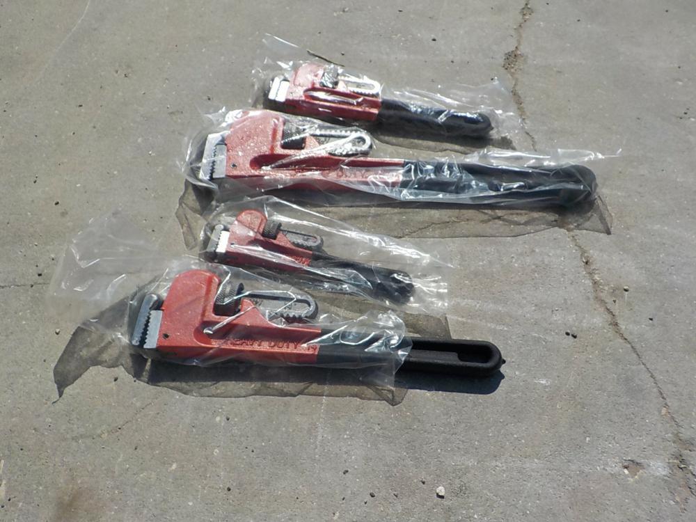 4 Pc Steel Pipe Wrench - Unused