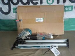 Makita 3 1/2" Framing Nailer AN923 1 Yr Factory Warranty - Unused