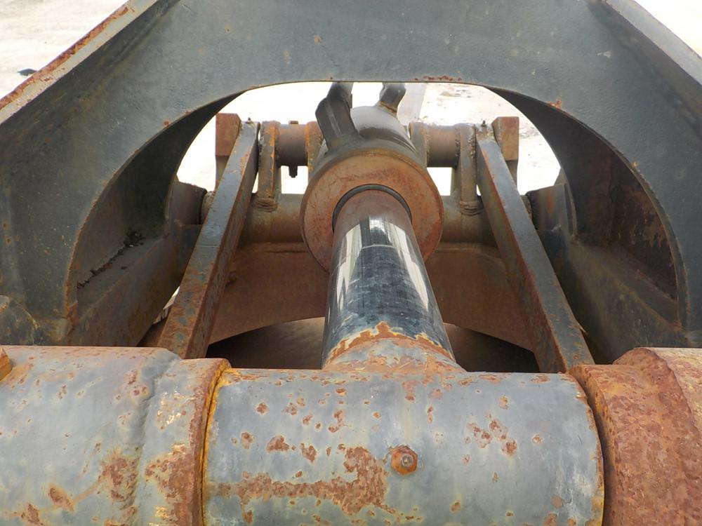 1 YD Hydraulic Bucket