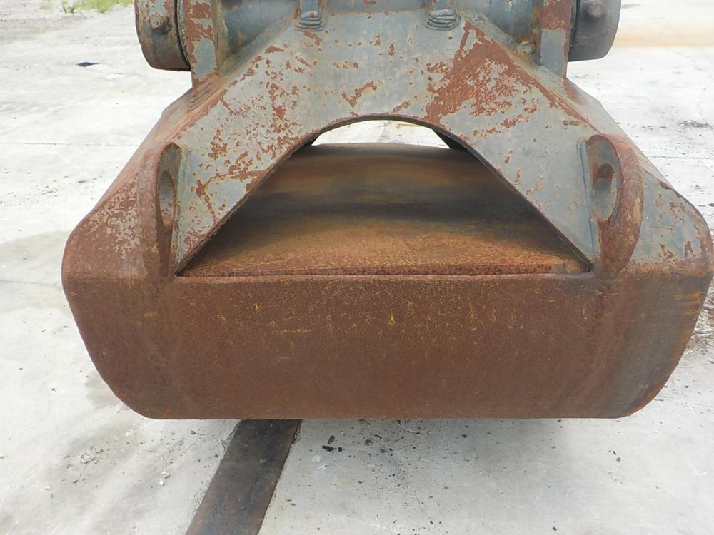 1 YD Hydraulic Bucket
