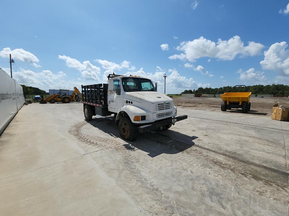 2001 Sterling M7500 Stake Truck, 12' Bed (Missing Engine)