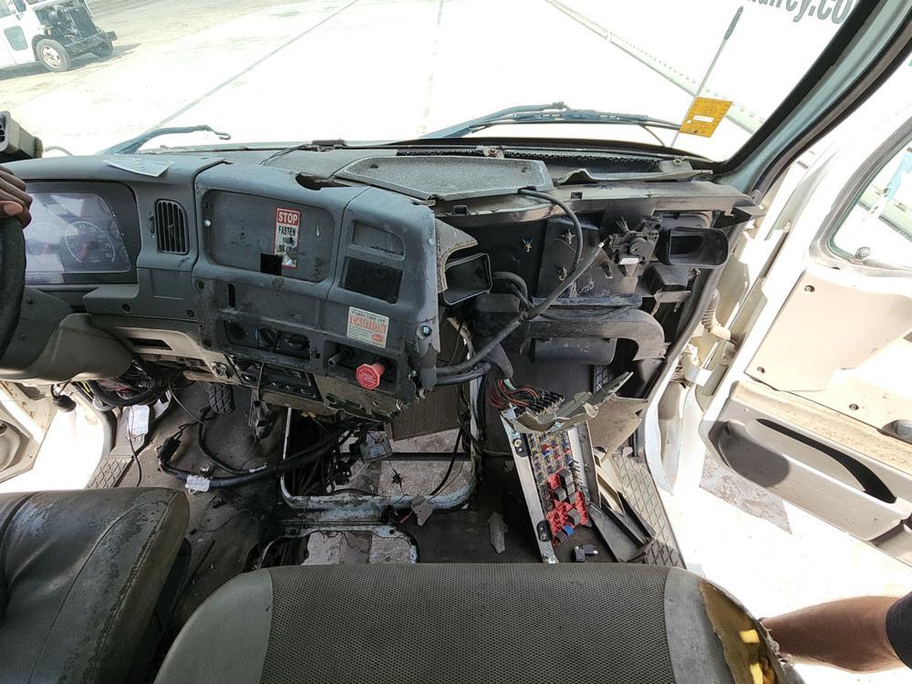 2001 Sterling M7500 Stake Truck, 12' Bed (Missing Engine)