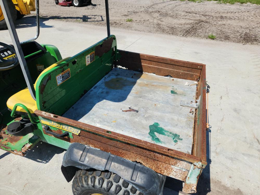 John Deere Gator 2 Seater Utility Vehicle c/w Dump Bed (Non-Runner)