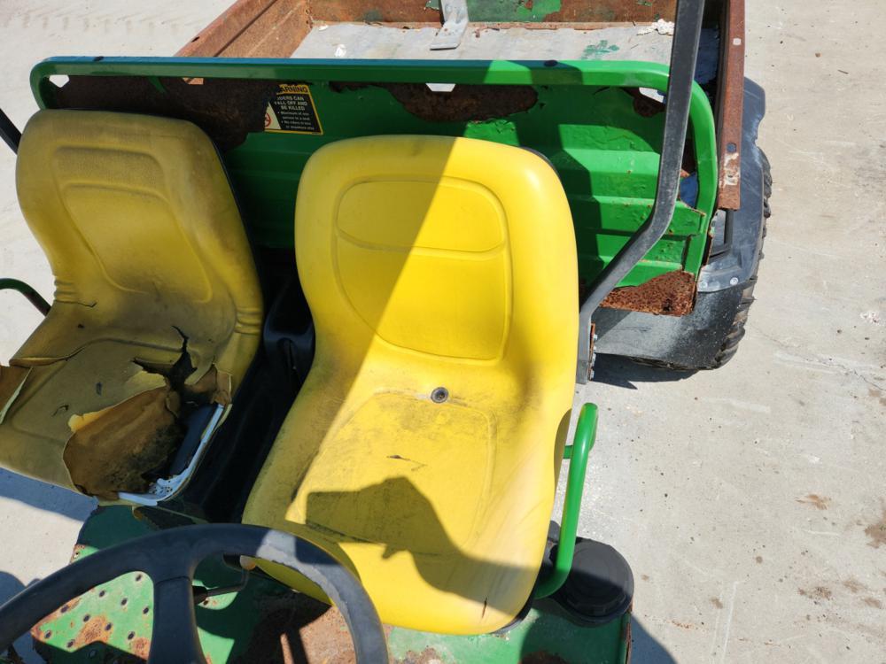 John Deere Gator 2 Seater Utility Vehicle c/w Dump Bed (Non-Runner)