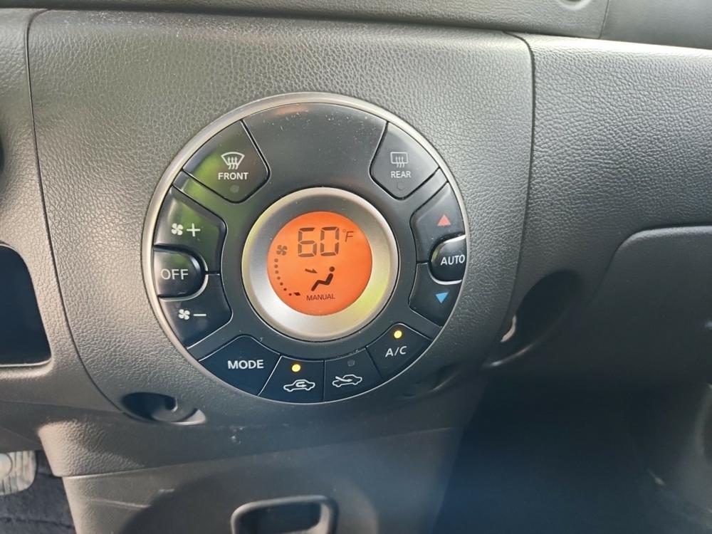 2010 Nissan CUBE 4 Door Car c/w A/C, Automatic, 1.8L, 4 Cylinder (Transmiss