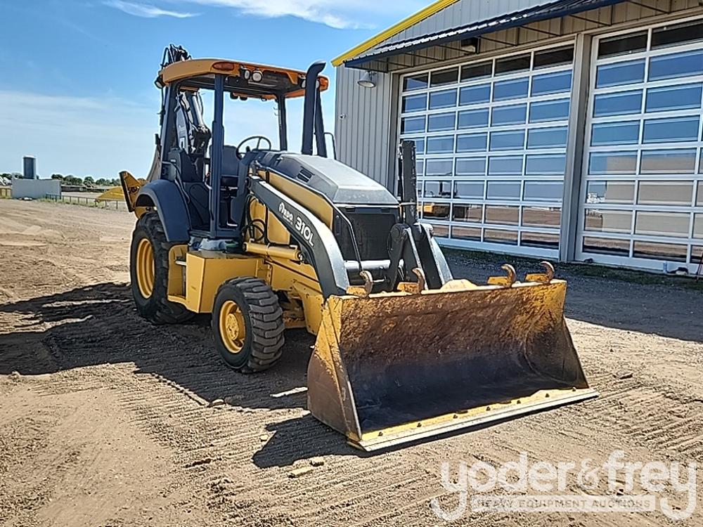 2018 John Deere 310L