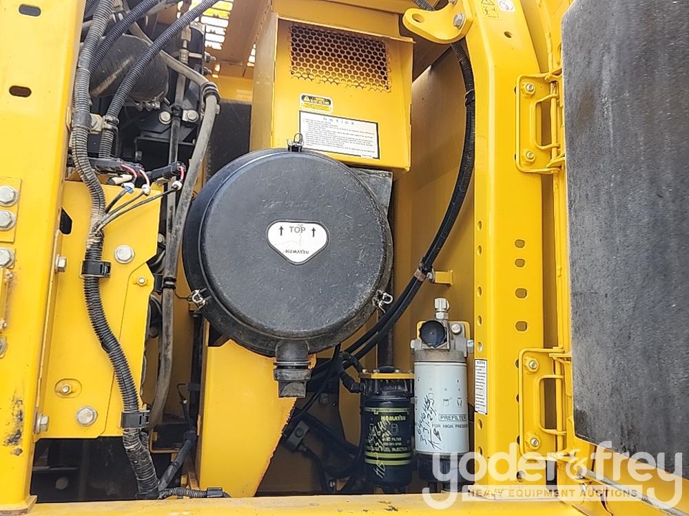 2021 Komatsu PC360LC-11