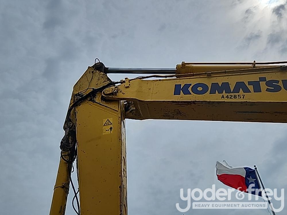 2021 Komatsu PC490LC-11