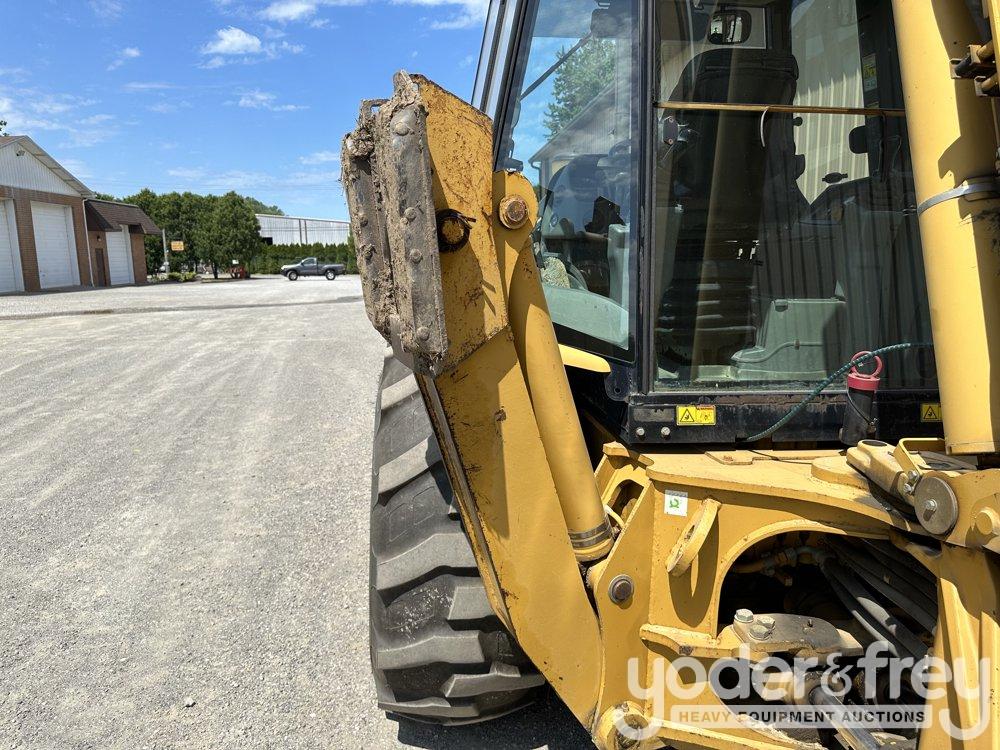 2005 CAT 446D