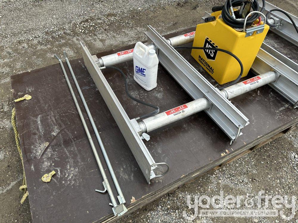 22"-36" Trench Shore Jacks c/w Finn Form