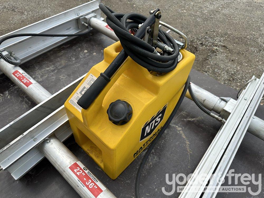 22"-36" Trench Shore Jacks c/w Finn Form