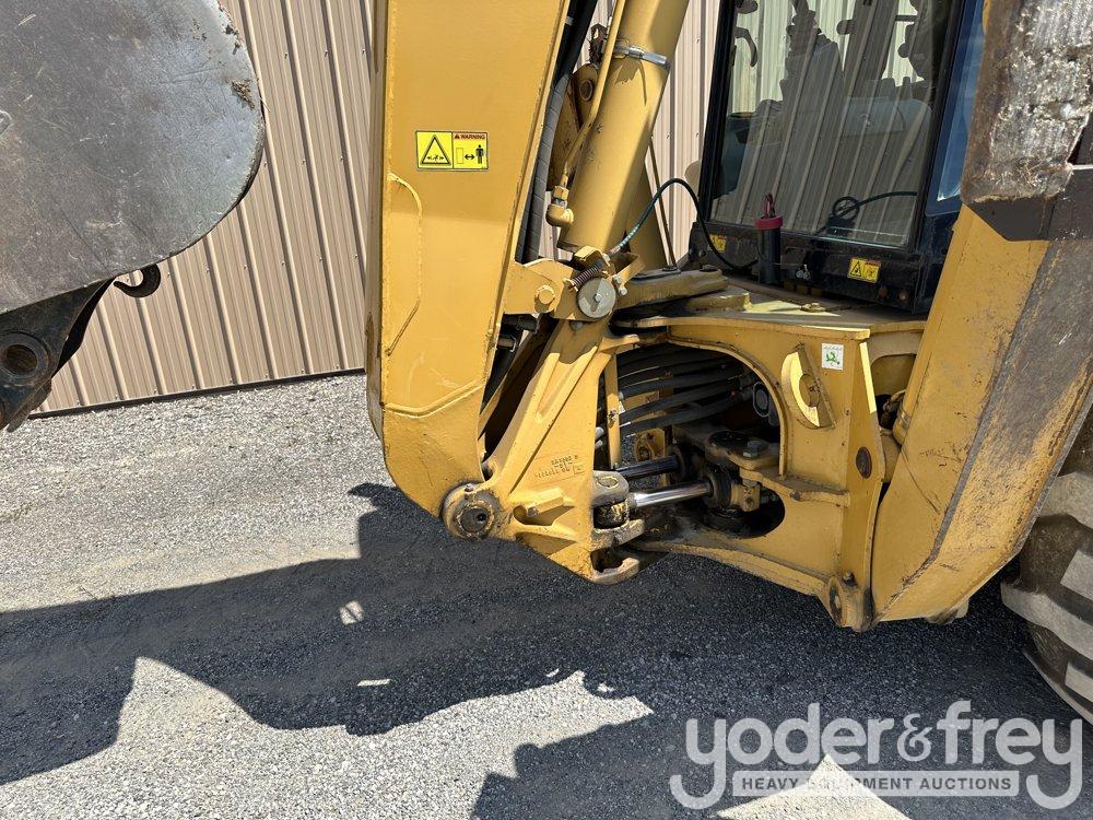 2005 CAT 446D