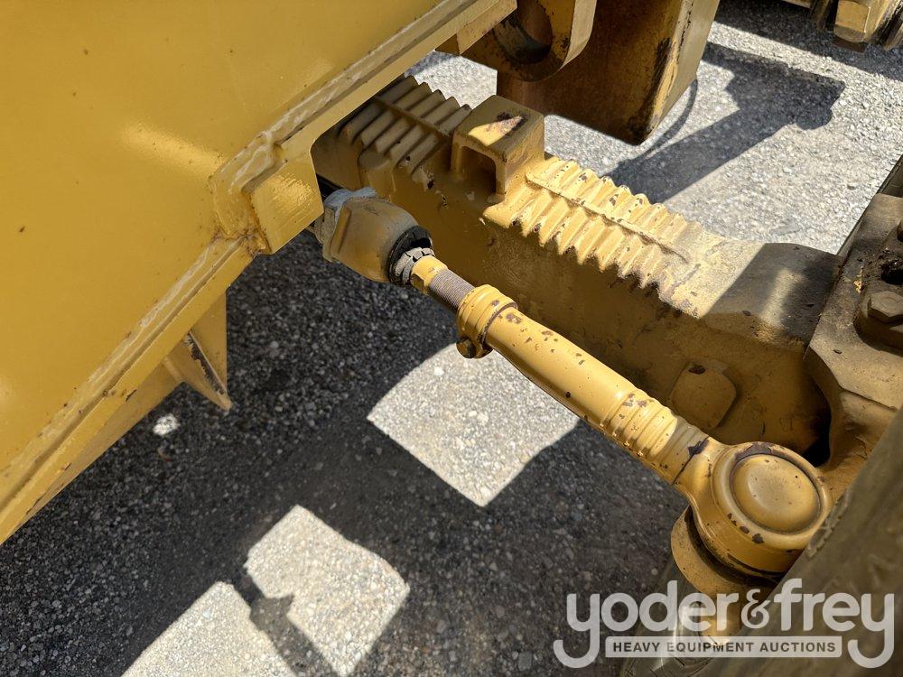 2005 CAT 446D