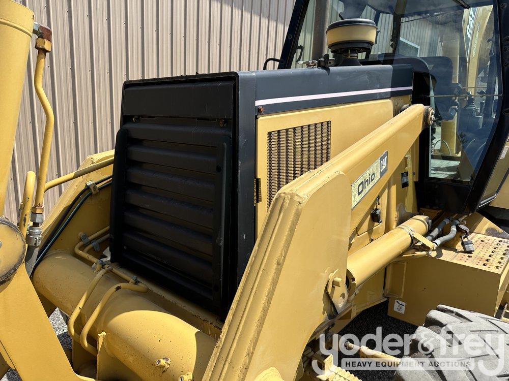 2005 CAT 446D