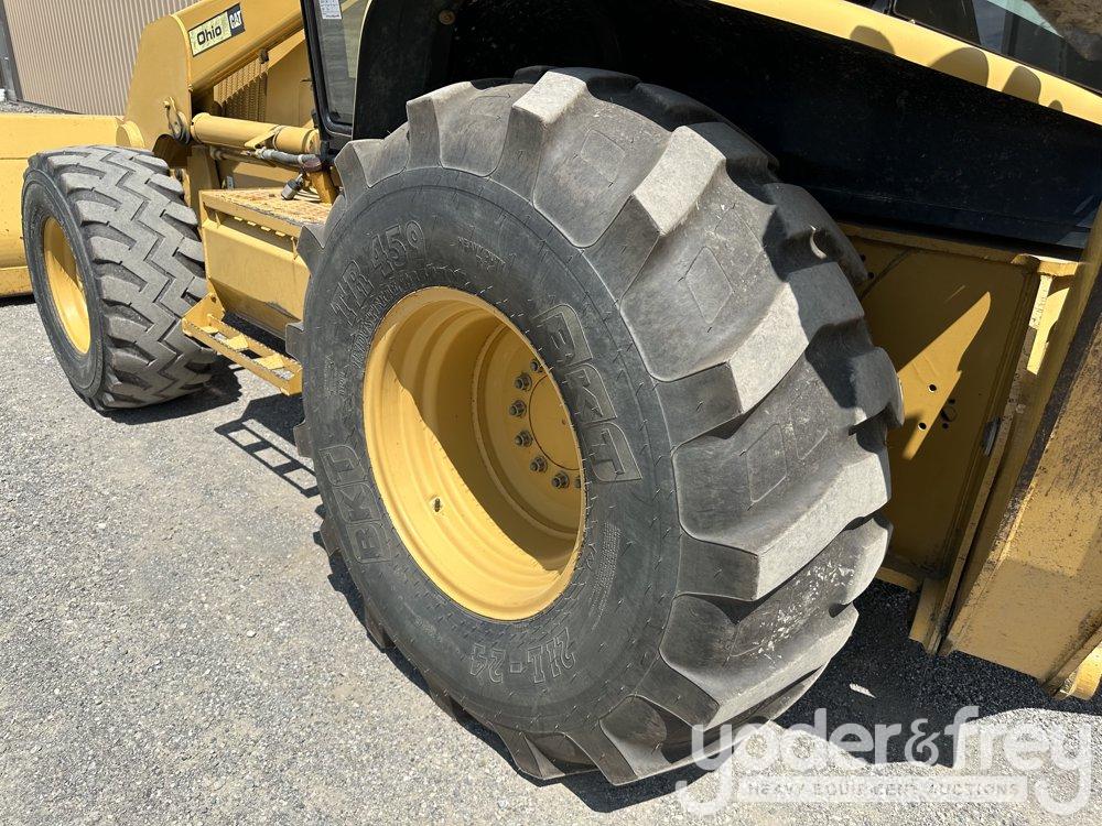 2005 CAT 446D