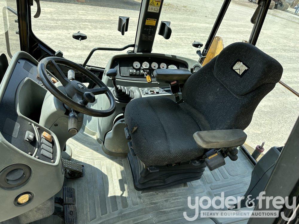 2005 CAT 446D