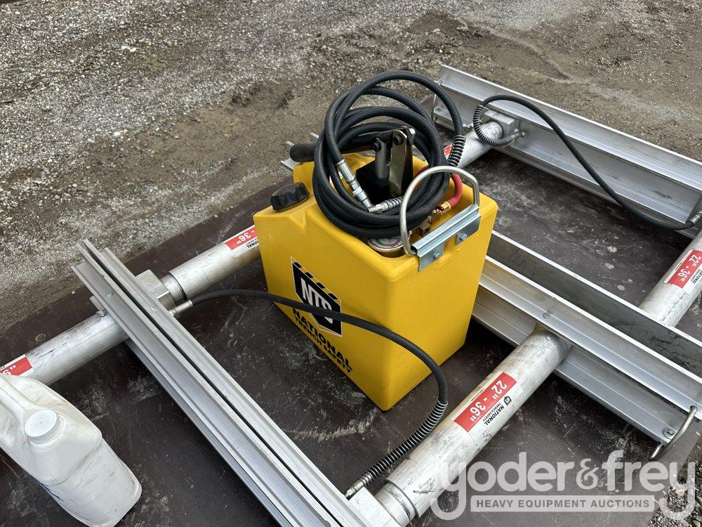 22"-36" Trench Shore Jacks c/w Finn Form