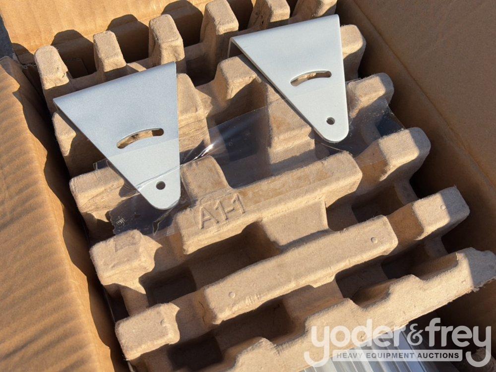 Unused 150 Watt Led Warehouse Lights c/w Motion Sensor