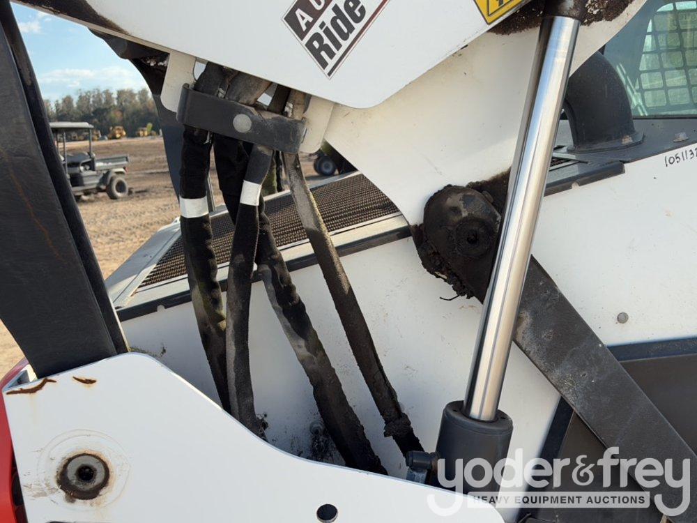 2020 Bobcat T76