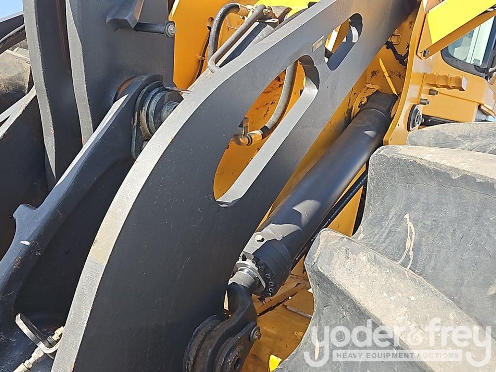 2021 Volvo L90H