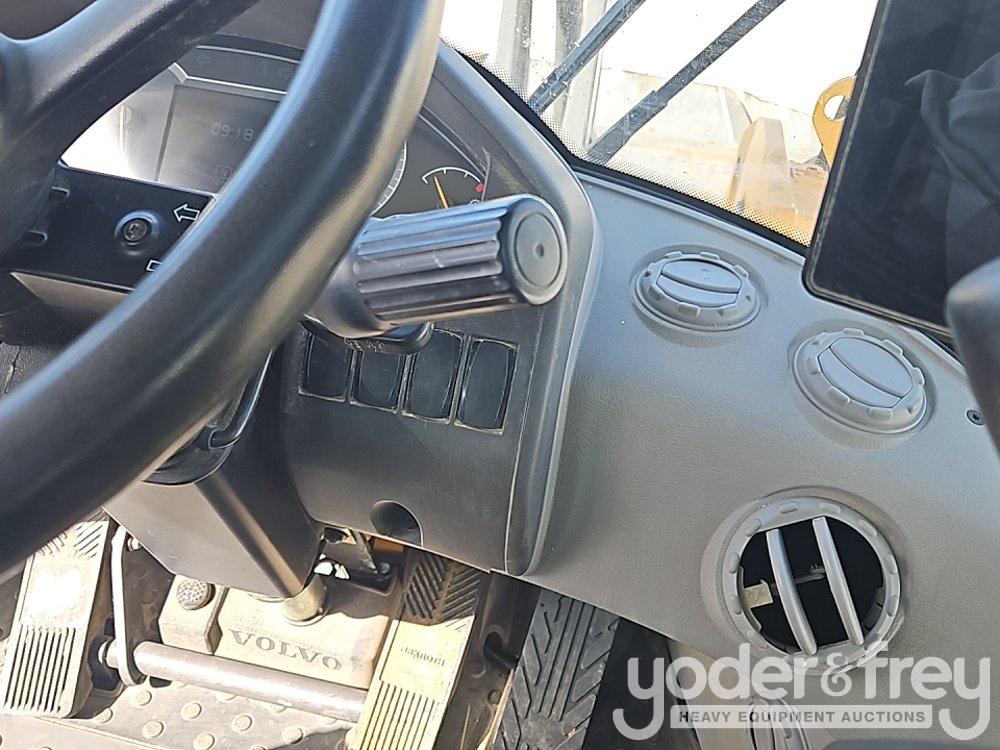 2021 Volvo L90H