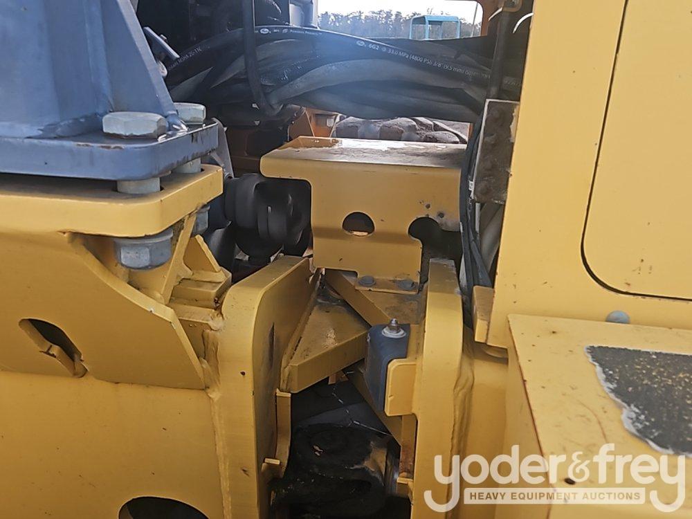 2006 Volvo G710B