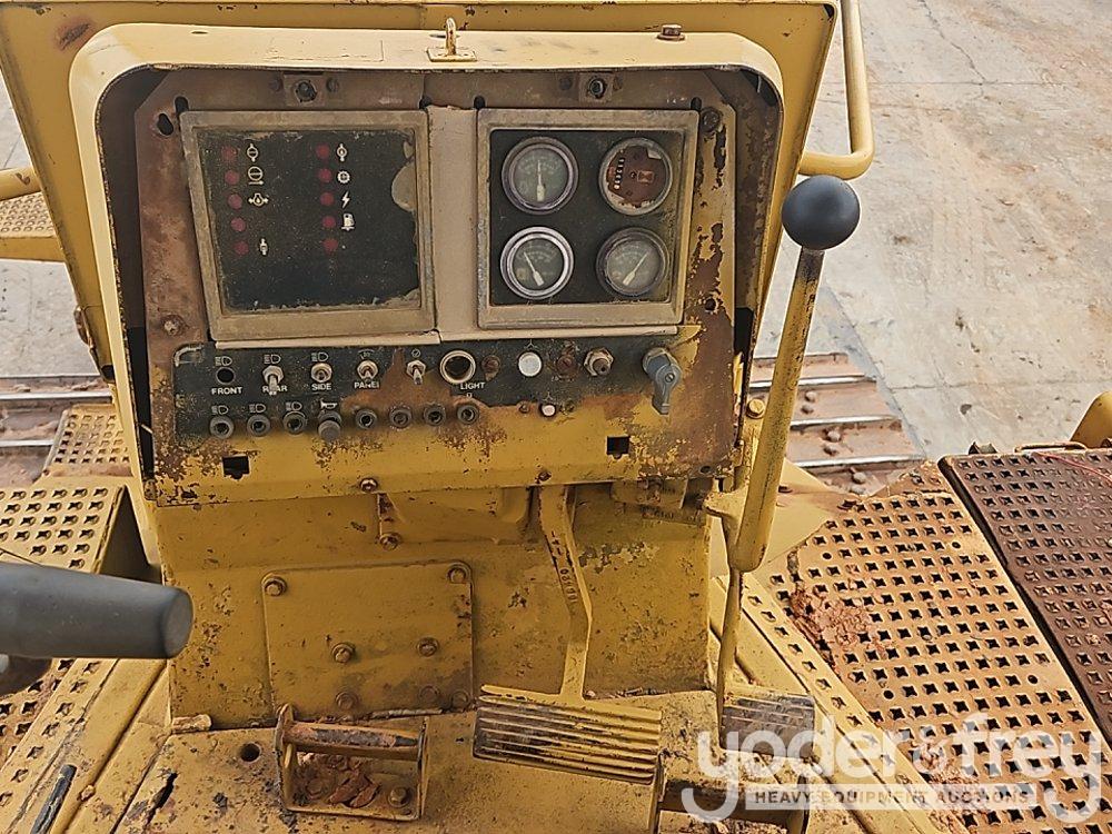 CAT D9L