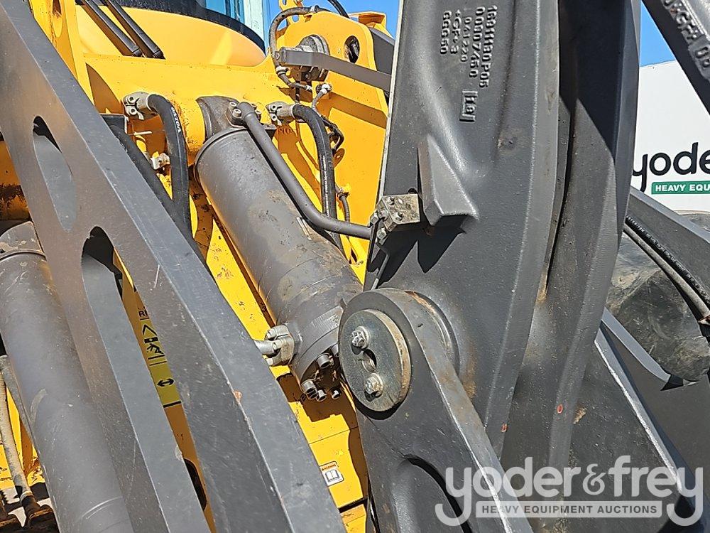 2021 Volvo L90H