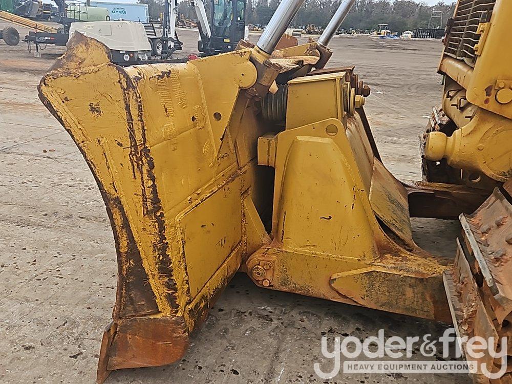 CAT D9L