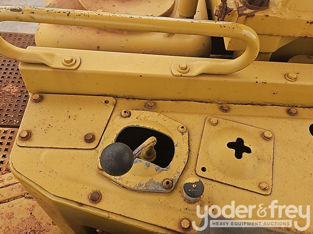CAT D9L