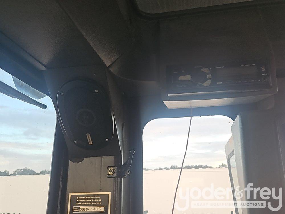 2006 Volvo G710B