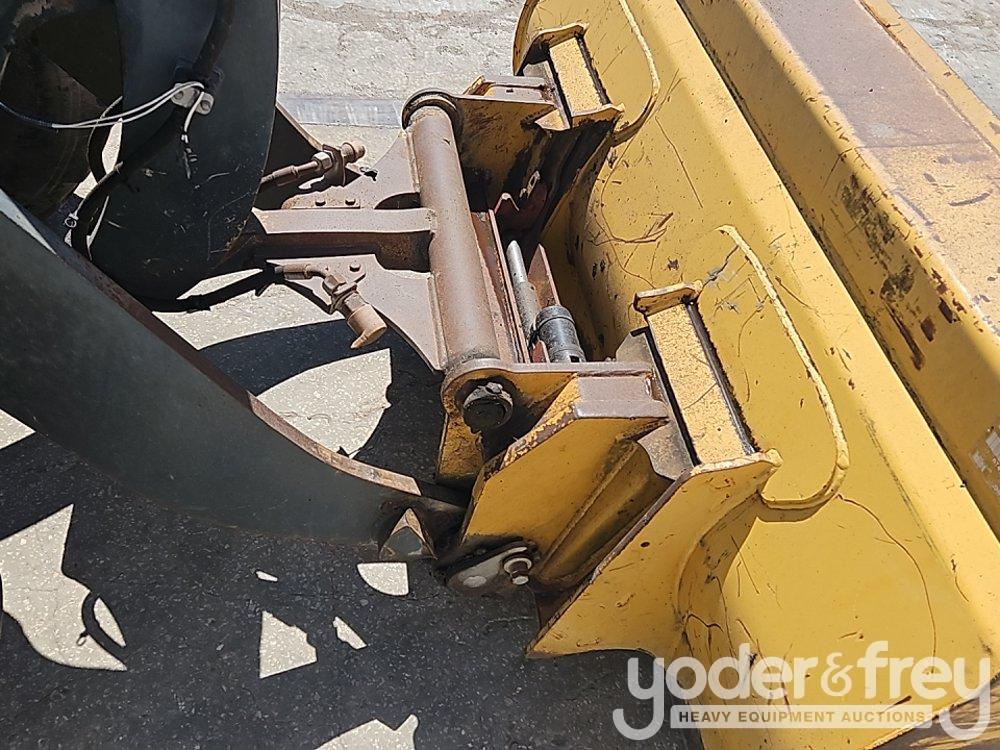 2014 John Deere 204K