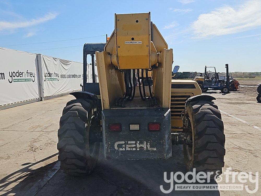 2015 Gehl DL12-55 Telehandler, OROPS, 12,000lbs Max Lift Capacity, 56' Max Lift Height, Stabilizers,